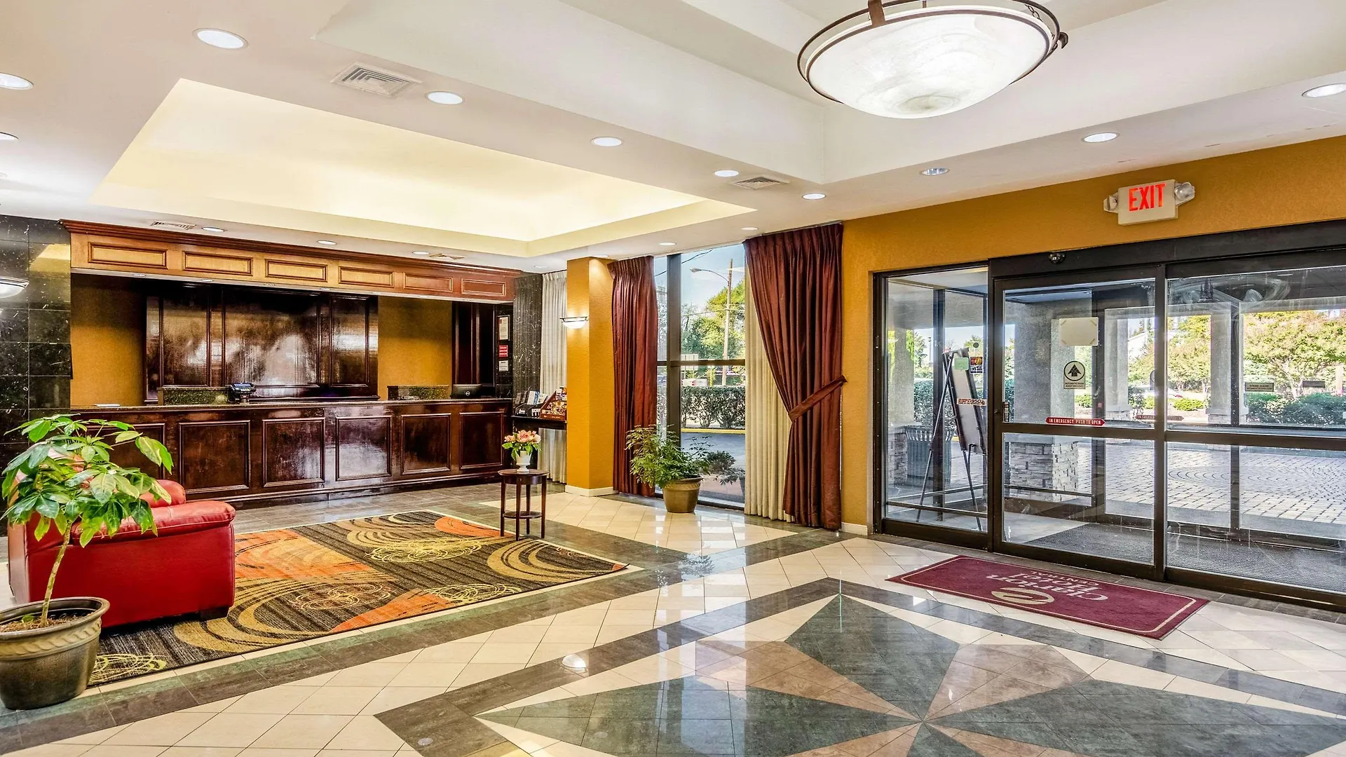 Rodeway Inn Central Ричмонд
